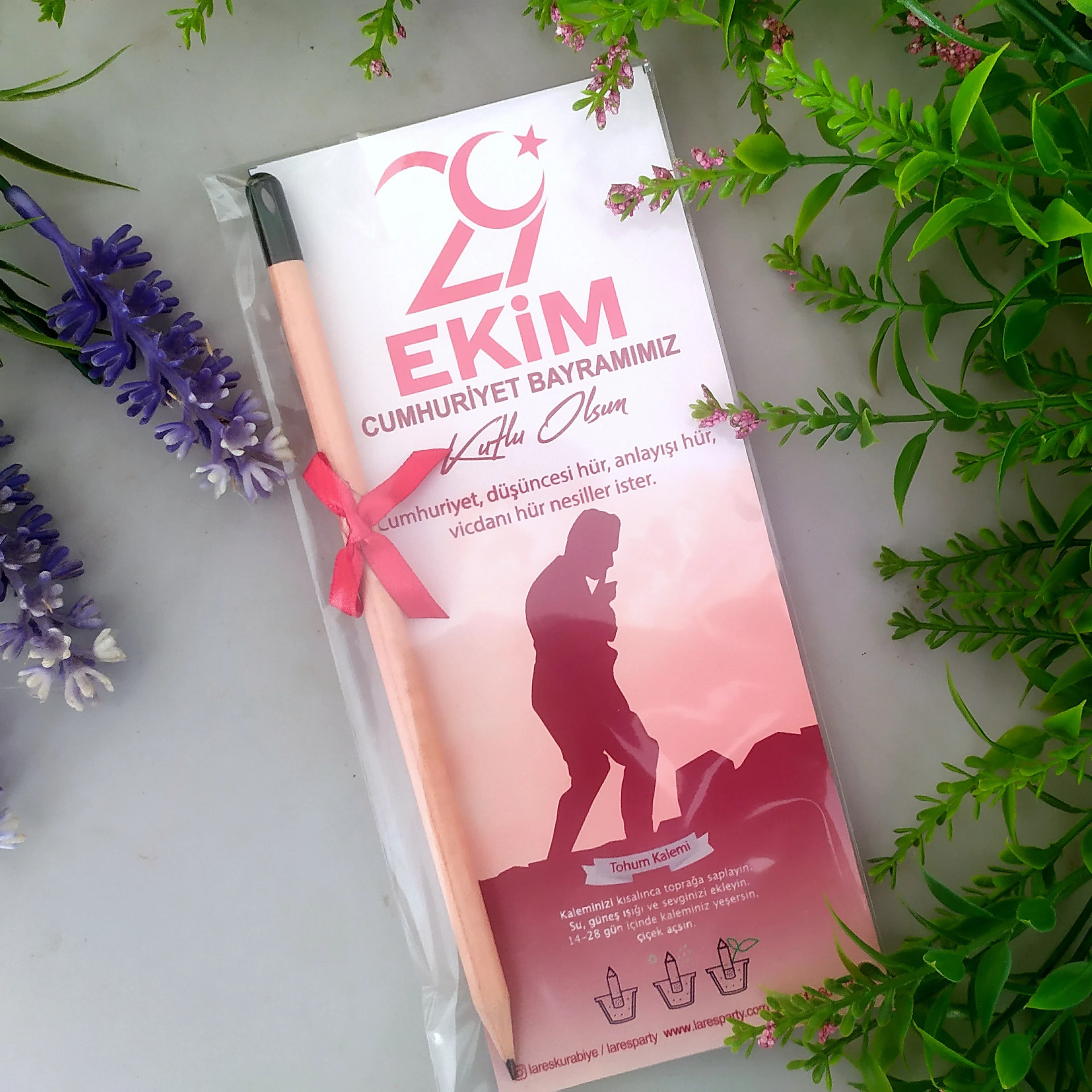 29 Ekim Temalı Tohumlu Kalem