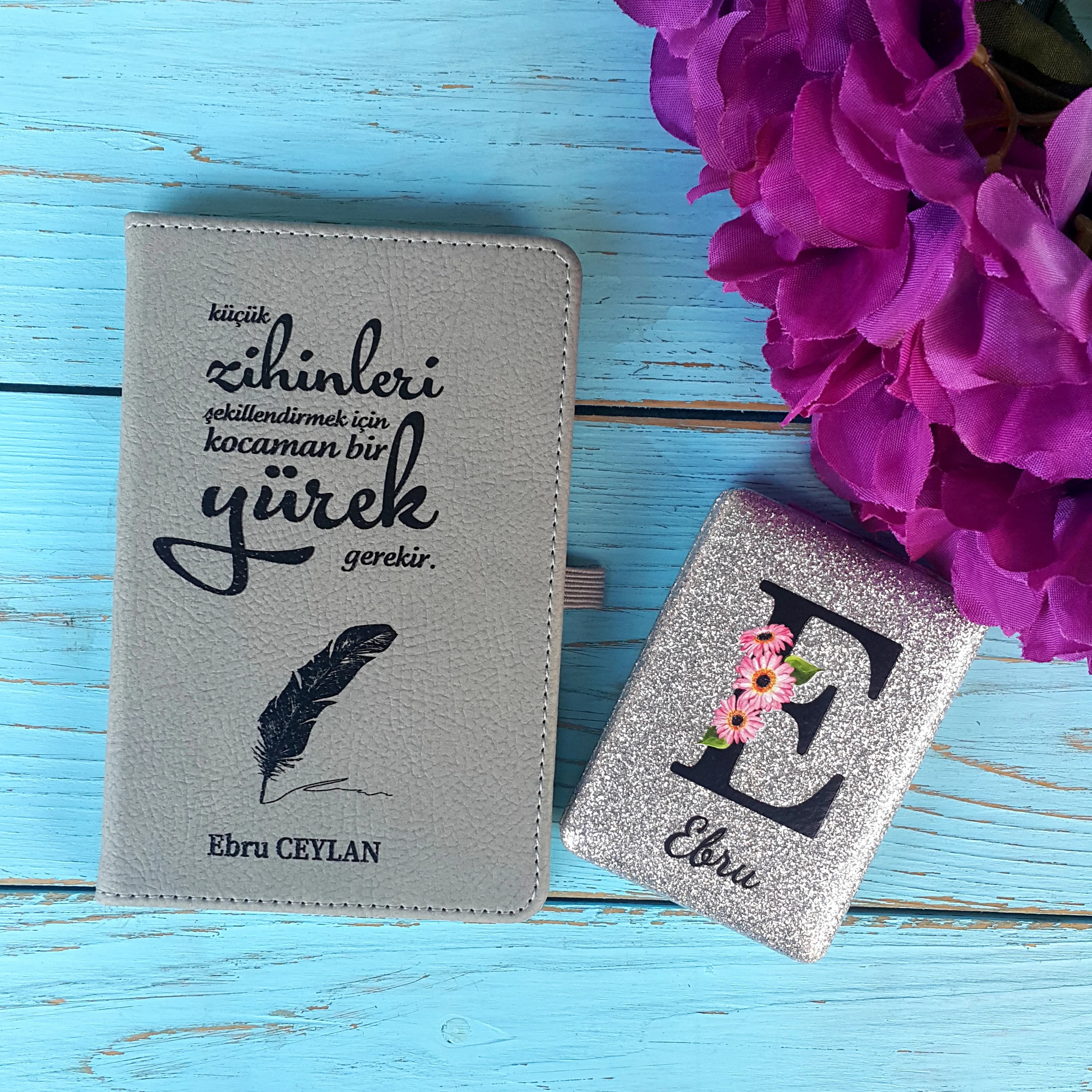 Öğretmenler Günü İsim Baskılı Ayna ve Defter
