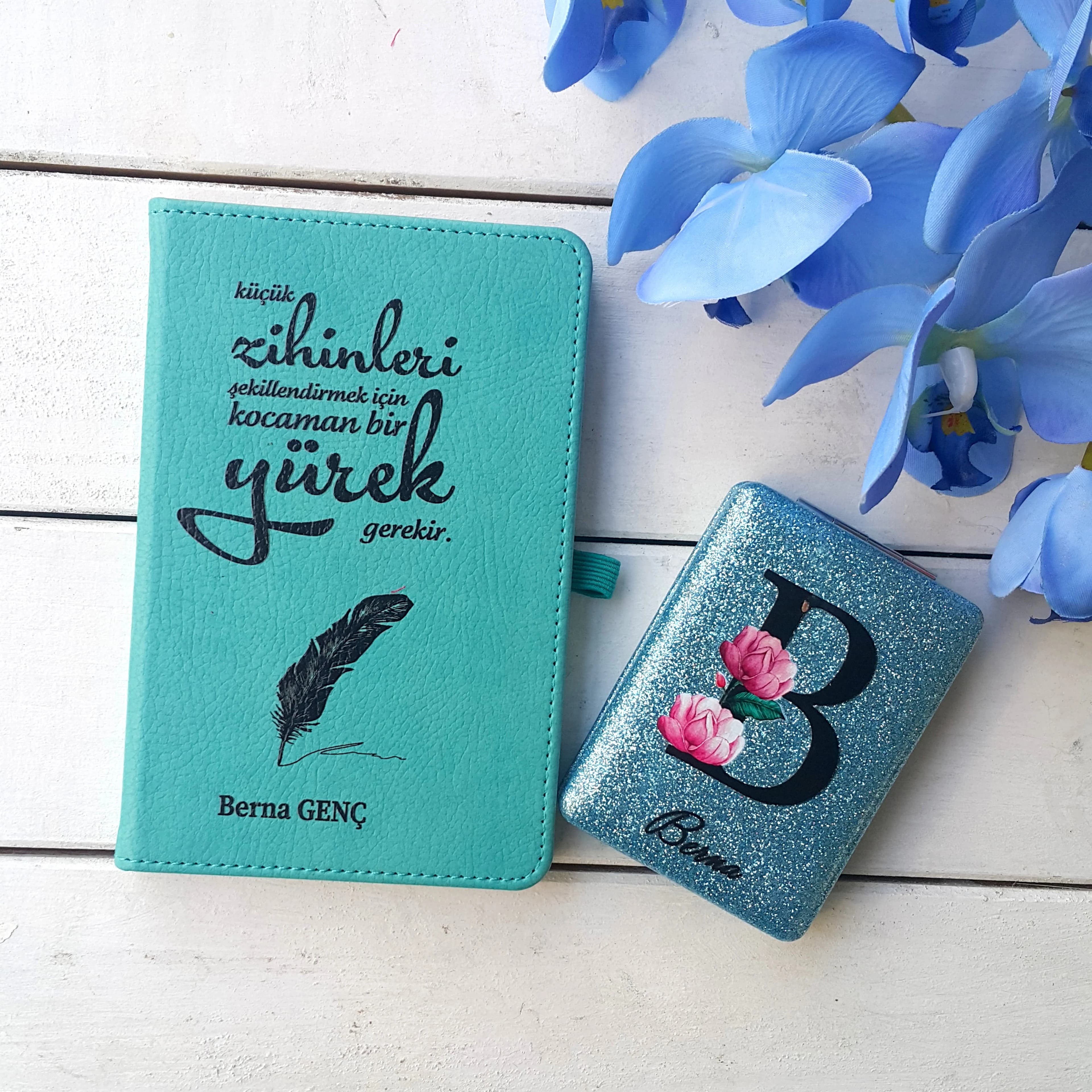 Öğretmenler Günü İsim Baskılı Ayna ve Defter