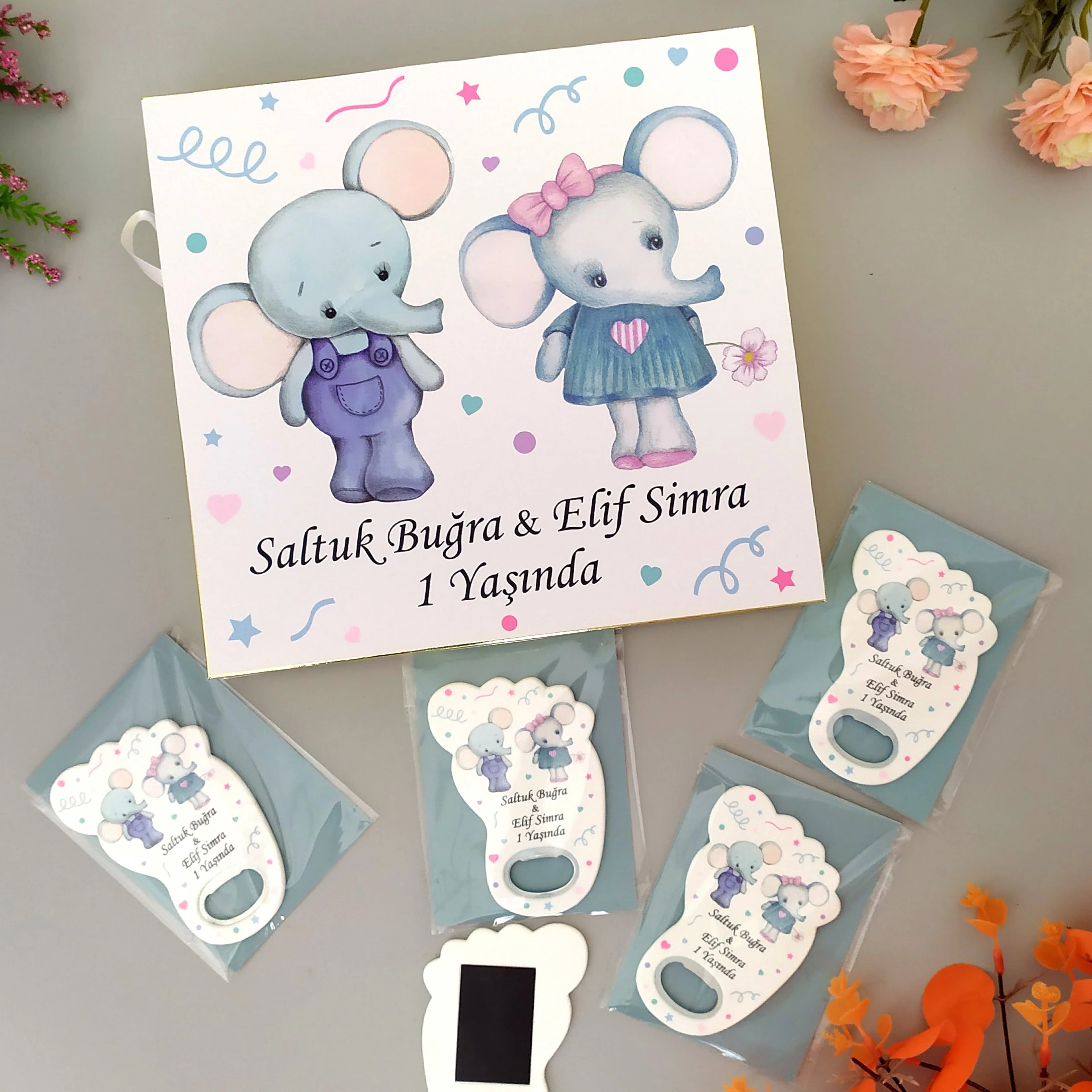 İkiz Bebek Konsept 32 Çikolata 15 Ayak Açacak Magnet