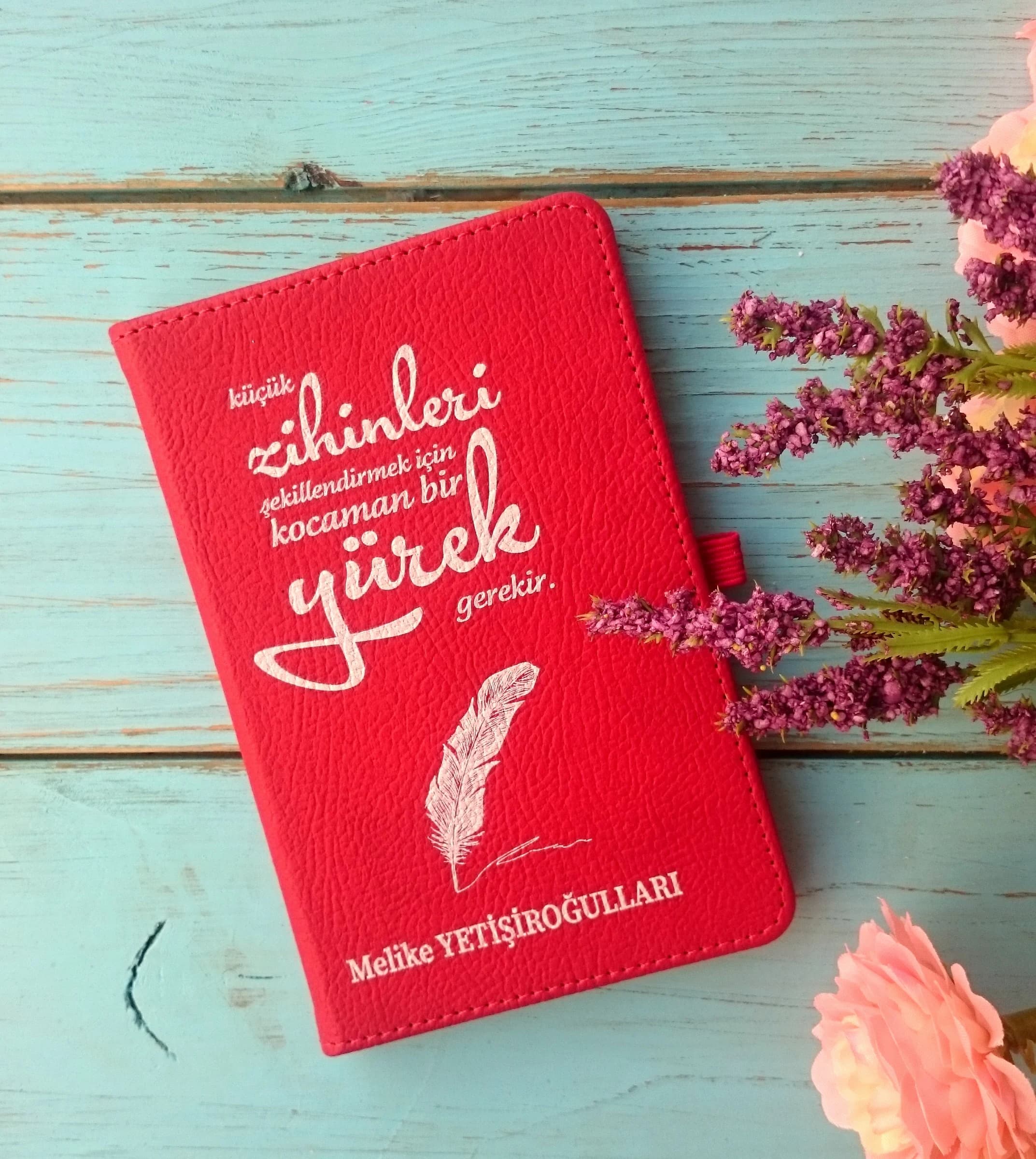 Öğretmenler Günü Kırmızı İsim Baskılı Defter