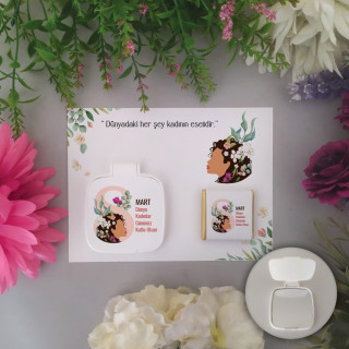 8 Mart Temalı 2'li Set Ayna ve Çikolata